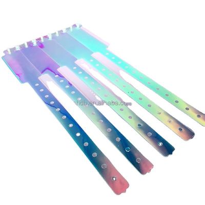 Cible Tous les utilisateurs finaux Bracelet en TPU coloré pour le bar et le club de nuit Artisanat en métal sur mesure