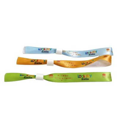 100 pièces de bracelet en ruban satiné sublimé pour la promotion des cadeaux personnalisés du festival