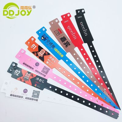 250*16mm L en forme d'événements en plastique Bracelet Impression personnalisée Logo Bracelet Bracelet bouton