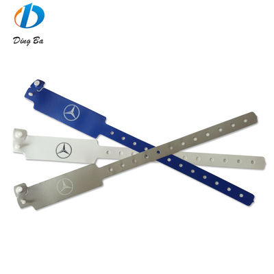 Bracelet en vinyle en PVC plastique imperméable à l'eau 250*25mm large forme pour l'accès au festival uniquement