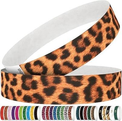 Des bracelets en papier résistant aux larmes pour les concerts et les fêtes