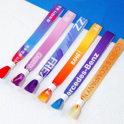 Taille personnalisée Événement Fête Fête RFID Bracelets en tissu satiné avec impression de logo
