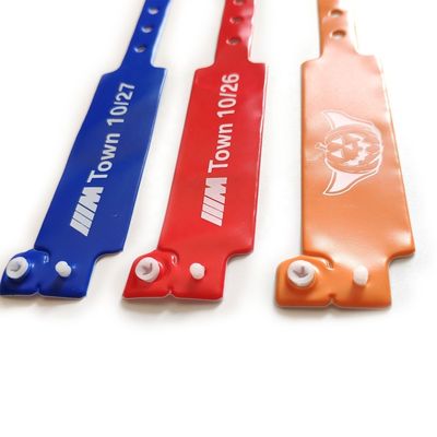 Bracelet à poignet personnalisé en vinyle pour un usage confortable et doux