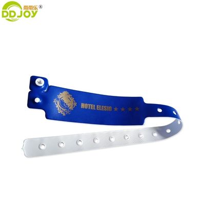 Bracelet à poignet personnalisé en vinyle pour un usage confortable et doux