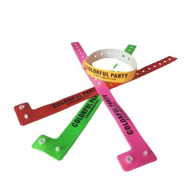 Pass VIP Entrée Événements Bracelet en PVC doux personnalisé pour un accès unique et exclusif