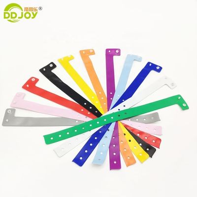 Un bracelet jaune pour tout festival