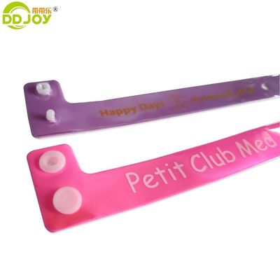 Bracelet de fête en forme de L en néon vert réfléchissant le logo personnalisé avec PVC et PVC réfléchissant