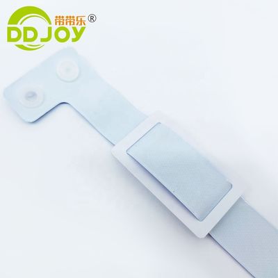Des bracelets personnalisés avec logo en forme de L en PVC en vinyle, des bracelets avec puce RFID