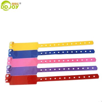 Autre style Billet de concert Bracelet en vinyle PVC pour le logo du client de l'hôtel