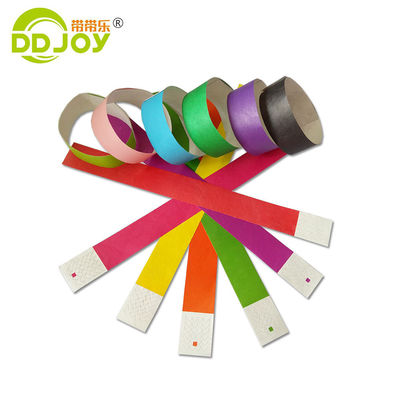 Impression en soie couleur 100PCS TWR25 Bracelets en papier pour événements et festivals sur mesure