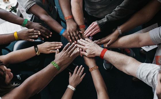 Logo personnalisé Bracelet imprimé Papier étanche Tyvek Bracelets pour les fournitures de fête d'événement en vert