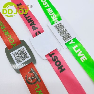 Bracelet jetable confortable personnalisé pour le contrôle d'accès personnalisé à l'événement