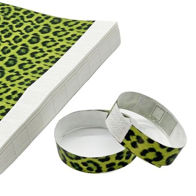 Papier résistant à l'eau personnalisé Tyvek Bracelets RFID Fonction NFC Inclus
