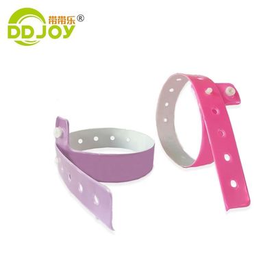 Matériau en PVC à film fluorescent Bracelet en forme de L pour les événements 250*16mm Taille réglable