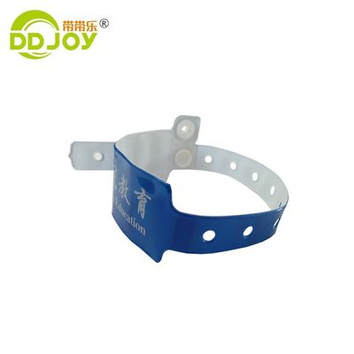 Autres matériaux Large forme Festival Sublimation Pulsera plastique Unisexe Bracelet en PVC