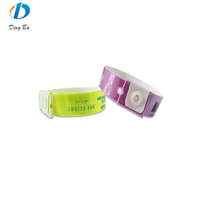 250*25mm/250*16mm Bracelet en vinyle rouge en PVC