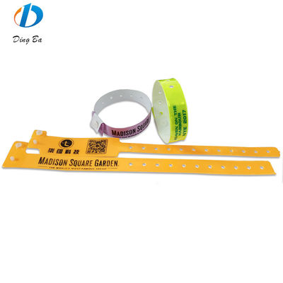 250*25mm/250*16mm Bracelet en vinyle rouge en PVC
