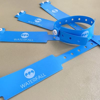 Sujet Bracelet personnalisé sur demande Logo OEM Bracelet d'événement personnalisé
