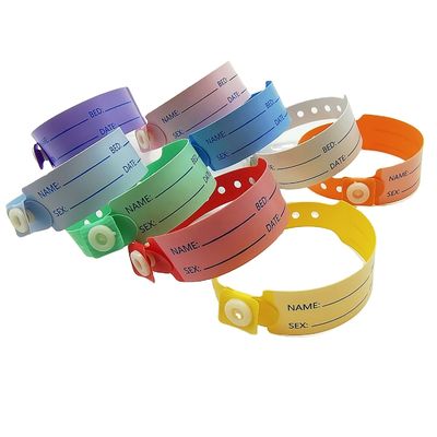 Des bracelets d'identification jetables en vinyle personnalisés pour les patients hospitalisés