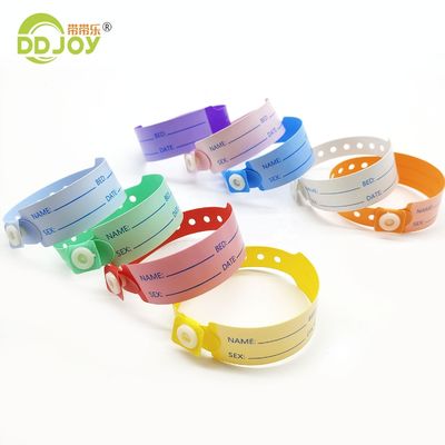 Bracelet médical jetable en plastique à fermeture rapide pour l'identification du patient hospitalisé