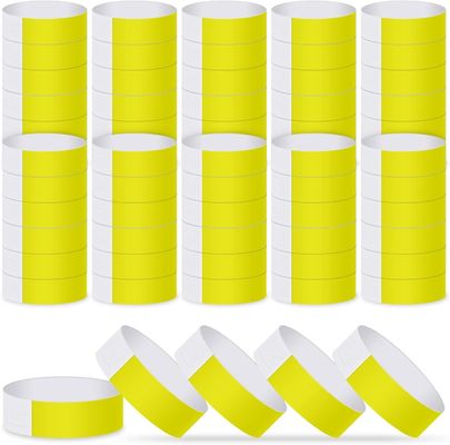Des bracelets Tyvek jetables sur mesure avec étiquette RFID imprimée