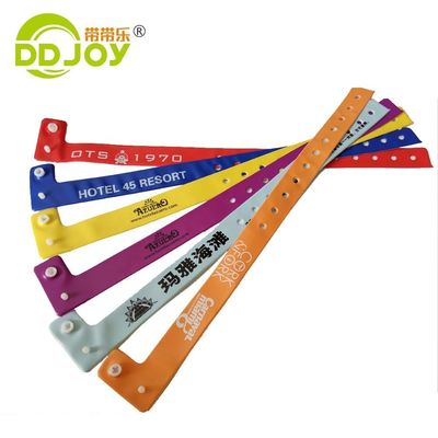 Des bracelets d'identification en PVC jetables de 250*25 mm avec un design personnalisable