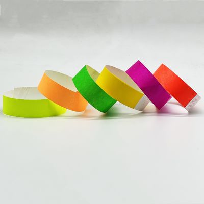 OEM Impression de logo personnalisé Tyvek Bracelets pour événements Bracelets en papier étanches
