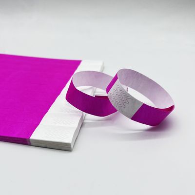 Bracelet Tyvek en papier imprimé pour les événements et les fêtes Logo OEM résistant aux larmes Acceptable