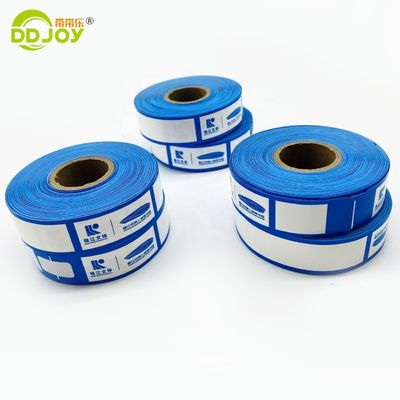 Des bracelets en papier synthétique imperméable à l'eau personnalisables pour l'identification des événements via FedEx