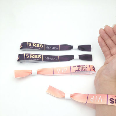 Fête d'occasion et événements Logo personnalisé Bracelets en tissu satiné