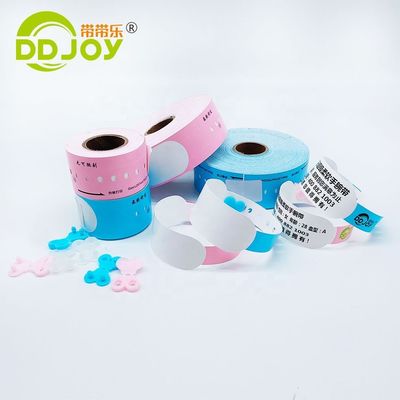 Bracelet thermique VIP à code à barres pour enfant adulte lors d'événements de réseautage