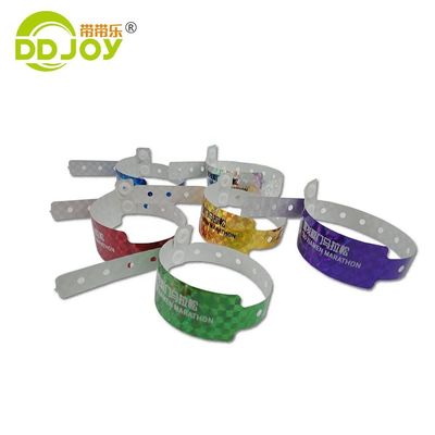 Bracelet en vert pour l'événement