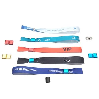 Taille personnalisée Une fois les marques Logo Text Printing Tissu Événement Festival Party Bracelets