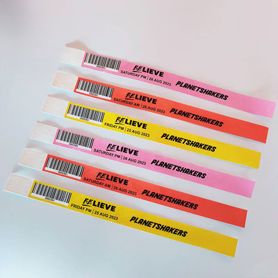 Des bracelets à code QR étanches idéales pour les invités / vendeurs / médias / personnel / billets VIP