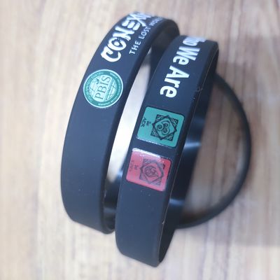 Matériau en silicone Bracelet personnalisé Défoncé pour les événements 2024 Articles Silicone étanche