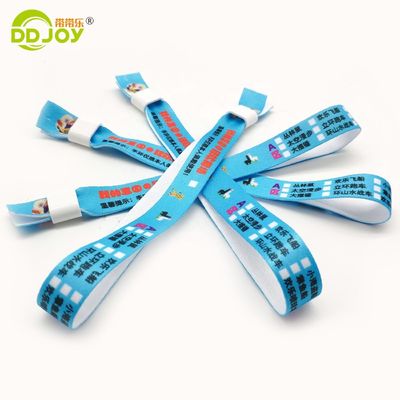 Logo personnalisé Polyester Festival Bracelet en ruban tissé satiné pour les événements 350*15mm
