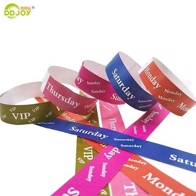 Événements/Festivals/Parcs/Fêtes/Clubs/Réunions Scénarios d'utilisation Bracelets en papier étanches