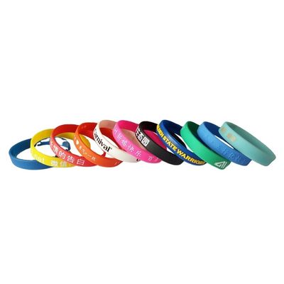 Bracelet rouge en silicone pour événements Coloris solide Bracelet pour adultes bijoux type bracelets