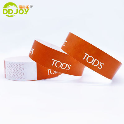 Des bracelets Tyvek personnalisés pour une fois aux événements VIP