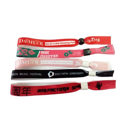 Logo personnalisé Tissu Festival Bracelet pour les événements imperméable à l'eau et verrouillé en toute sécurité