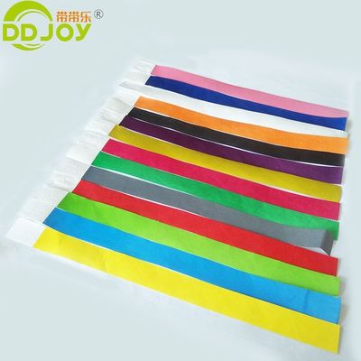 100 pièces comptent 3/4 pouces Tyvek bracelet pour un accès pratique à l'événement et la sécurité