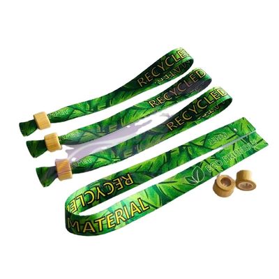 Des bracelets RFID sur mesure pour les fêtes d'événements avec des tissus en satin et une impression de logo