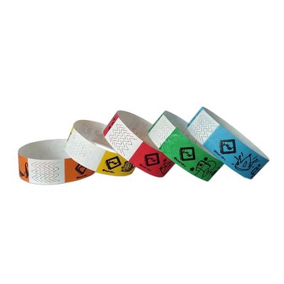 Bracelet auto-adhésif d'entrée à l'événement avec options d'impression et d'expédition personnalisées