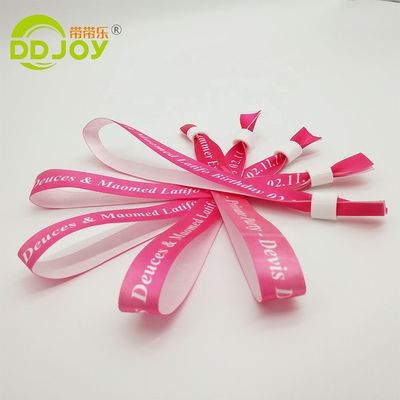 Bracelet en tissu réglable à usage unique avec pinceau en plastique bijoux Matériau principal Tissu