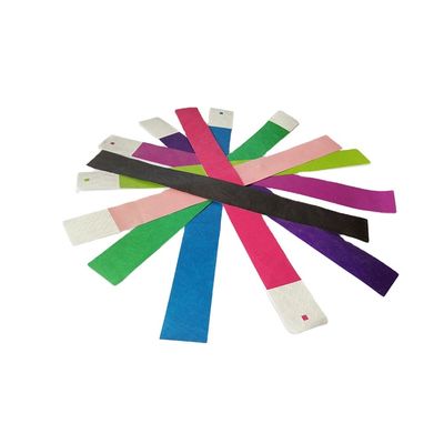 Ventes en gros Bracelet Tyvek personnalisé avec finition de vernis et étiquette Impression de papier sur mesure