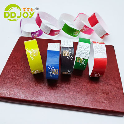 Bracelet en papier imperméable à l'eau personnalisé pour événements et identification