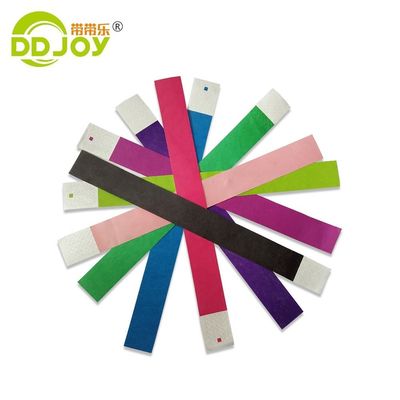 1 pouce Poignets en papier Tyvek rouge Conception personnalisée pour les événements 250*25mm/250*19mm