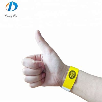 1 pouce de bracelet de couleur solide pour les fêtes personnalisé en papier DuPont coloré