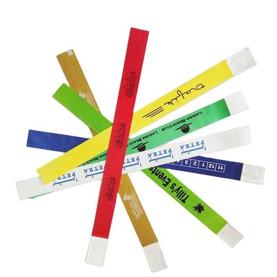 Bracelets en papier Tyvek de 250*19 mm de style CLASSIC pour les événements/les terrains de jeux/les festivals une fois